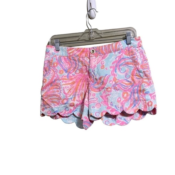 Lilly Pulitzer Sz 2 Bubbly Scalloped Hem Buttercup Shorts - Picture 2 of 5